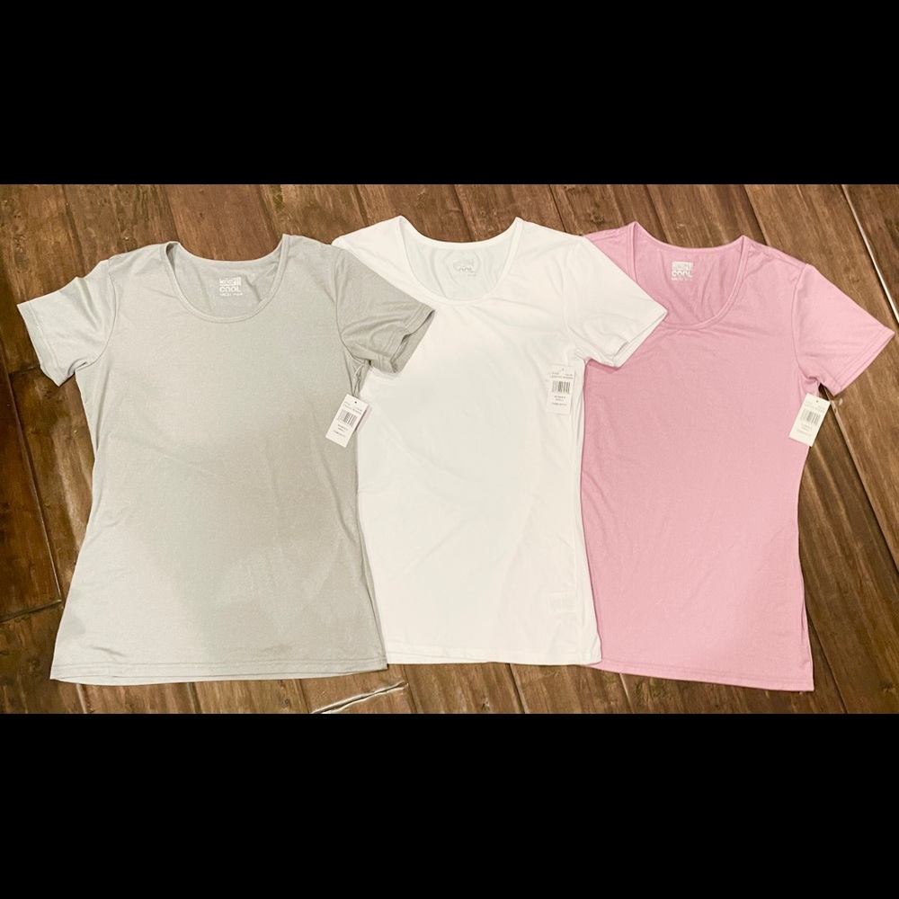 NEW 32° COOL - 3 Shirt Pack women’s small - Picture 1 of 8